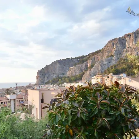 Vittoria Cefalù