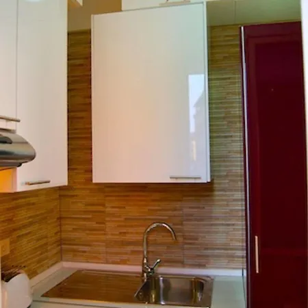 Vittoria Apartment *