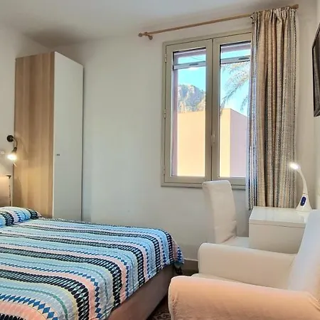 公寓 Vittoria 切法卢